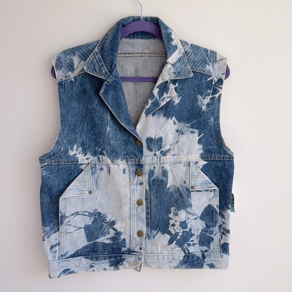 Sunset Blues by Chic Vintage 1980s Denim Vest